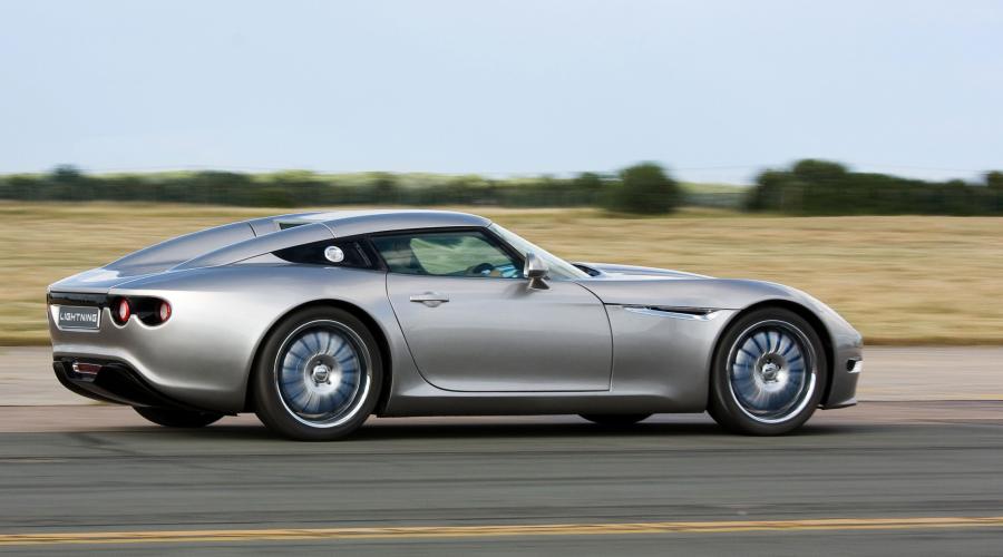  Lightning GT 2008 года  (фото 21 из 24)